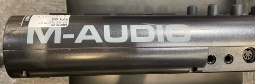 Store Special Product - M-Audio Axiom 25 MIDI Controller
